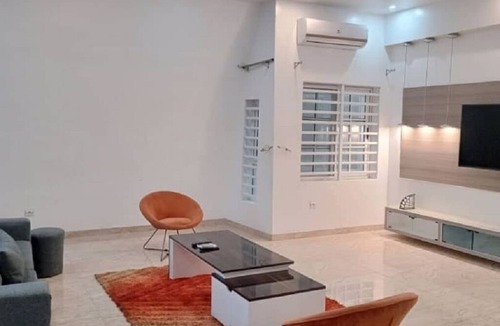 Quartier Saint-Leon House | Location D'une Villa Meublee R+2
