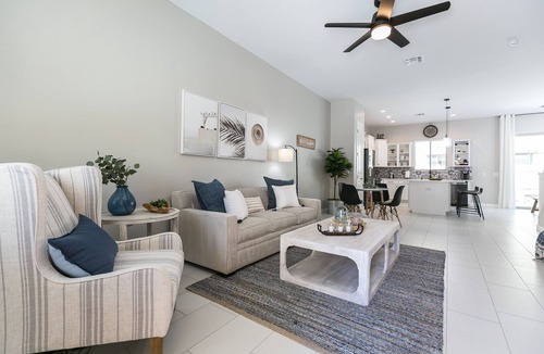 Mesa House | Luxury Heated Pool, Spa & Gym- 4BR Mesa Townhome