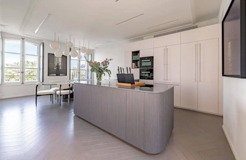 4th Arrondissement Apartment | Luxury Ile St Louis, Paris with views of Seine in every room, AC, Elevator