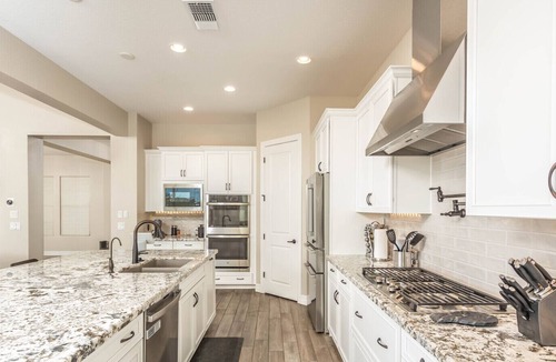 Camino a Lago House | LUXURY LIVING FOR SUPERBOWL