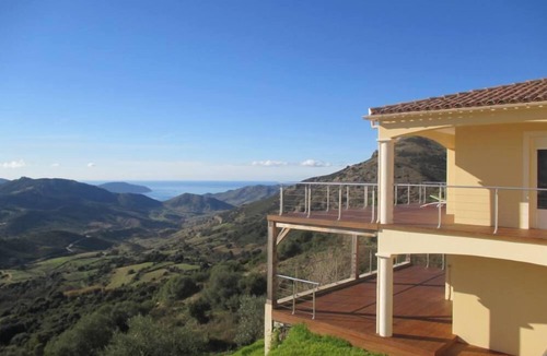 Appietto Apartment | Magnificent 90m2 ground floor and 25m2 studio for rent near Ajaccio