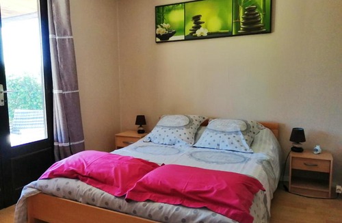 Solaro House | Maison de 2 chambres avec jardin clos et wifi a Solaro a 1 km de la plage