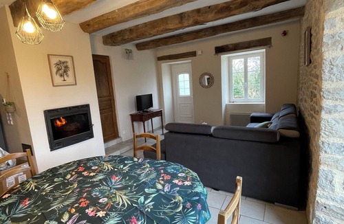 Cruejouls House | Maisonette in a quiet hamlet