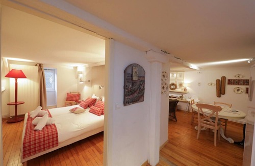 Old Town Apartment | marzolff 79 m2 city center 2br