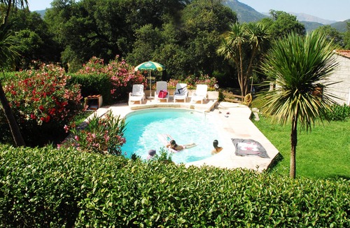 Sartene Villa | Melissa typical Corsican sheepfold in a quiet forest of cork oaks