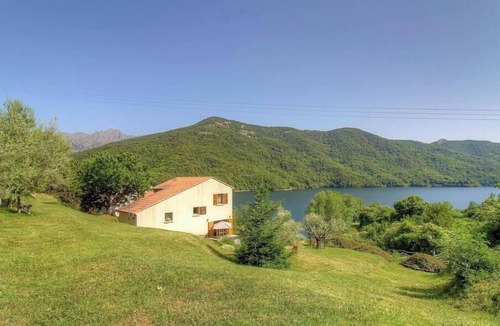 Tolla House | Mercujo - Lakeside - TOLLA