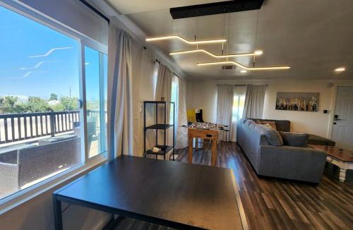Meadview House | Modern Cabin with Arcade, Foosball Table and Fire Pit in Meadview, Arizona