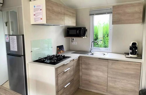 Sadirac House | Modulo 4-Room Mobile Home for 6–8 People, Air-Conditioned + TV