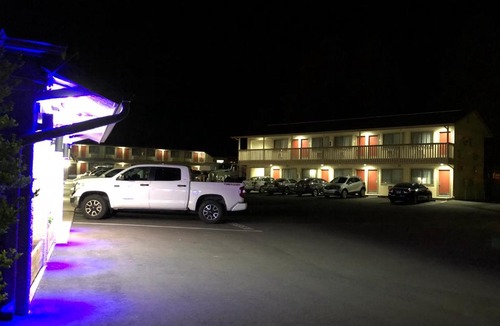 Flagstaff Hotel | Mountain View Inn