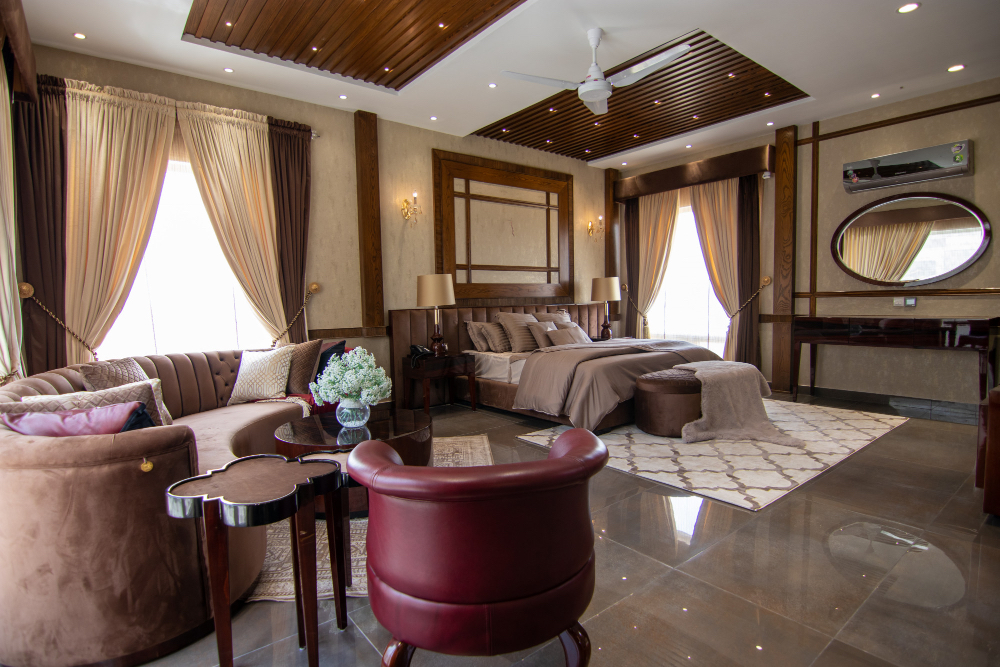 Entertainment District Apartment | MZLUX Luxury Townhouse in Downtown Scottsdale