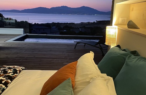Pietrosella House | New villa with panoramic sea view
