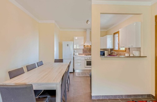 Pietroso Apartment | Nice apartment for 10 guests with pool, A/C, WIFI, TV, patio, pets allowed and panoramic view