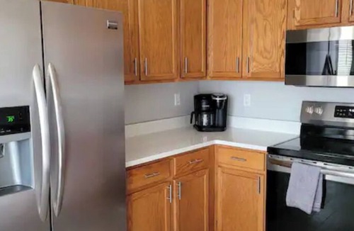 Peoria House | Peoria Corner Lot Gem with 2 Car Garage