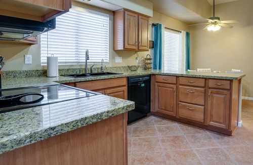 Peoria House | Pet-Friendly Yard! Home Near State Farm Stadium