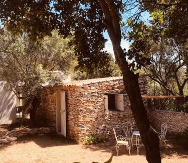 Bonifacio House | Petite Bergerie