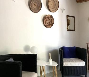Bonifacio House | Petite Bergerie
