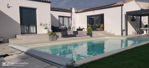 Aigrefeuille-d'Aunis House | Petite maison cosy