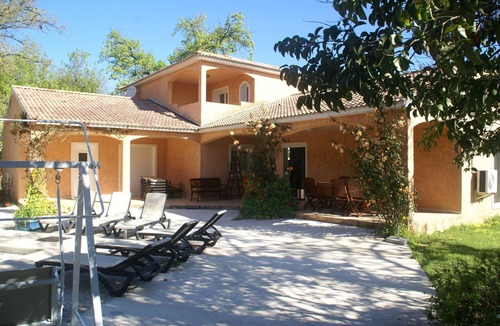 Moriani-Plage Villa | Pleasing Villa. near the Sea beach, Moriani-Plage, 5 bedrooms. 12 persons