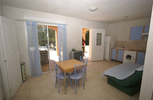 Moriani-Plage Villa | Pleasing Villa. near the Sea beach, Moriani-Plage, 5 bedrooms. 12 persons