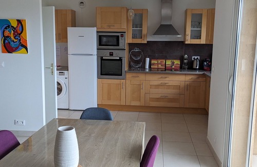 Porto-Vecchio Apartment | QUIET AIR-CONDITIONED APARTMENT OF 100 m² - 400 m FROM THE PORT AND THE CITADEL