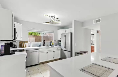 Encanto House | Quiet & Safe Single Family Home Near Desert Ridge
