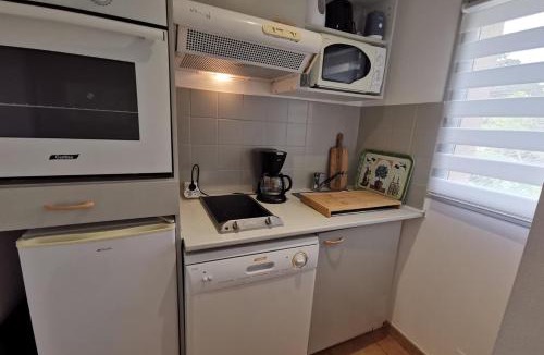 Serra-di-Ferro Apartment | Résidence Alba Rossa - Mini Villa - 4 personnes - Piscine collective