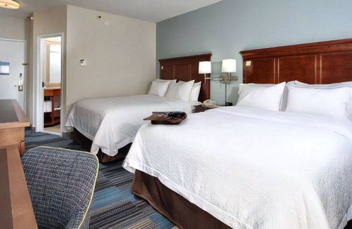 Tucson House | Relax in Style w/ Balcony & Pool View Free WiFi