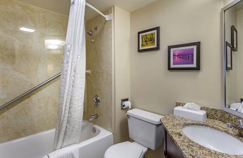 Layton Hotel | Road Trip Adventure Stop | Mountains Nearby & Pool Reset | Local Dining Nearby