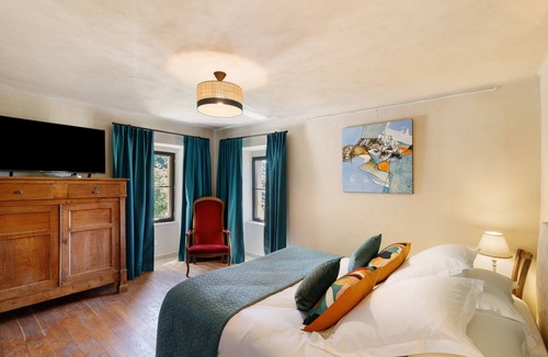 Sartene Bed & Breakfast | Room 'U Peru Lit King-Size Baignoire Spa' with Sea View, Wi-Fi and Air Conditioning
