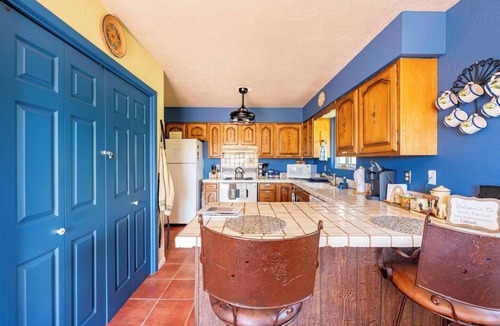 Surrey Hills House | Rustic Desert Retreat experience in Cave Creek