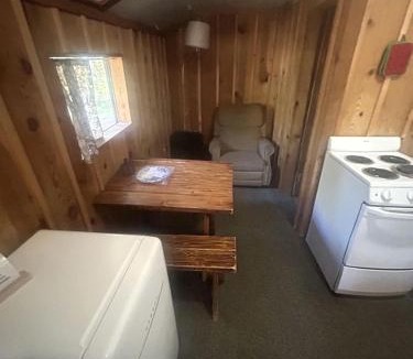 Christopher Creek House | Rustic Studio Cabin with Fireplace, along Tonto National Forest, Perfect for a Weekend of Relaxation