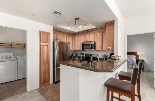 Central Scottsdale House | Scottsdale 2BR Condo with Pool, Sauna, BBQ and More