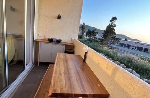 Calcatoggio Apartment | Sea view and access, swimming pool, 25 kms from Ajaccio