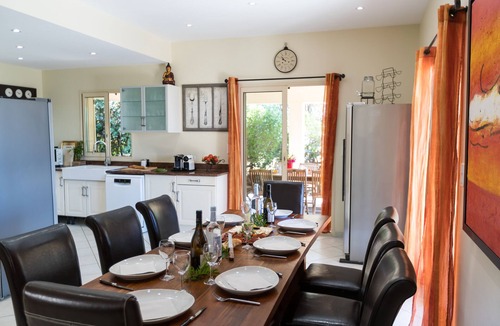 Pianotolli-Caldarello Villa | Seaside villa with heated pool and hammam 700m from the beach