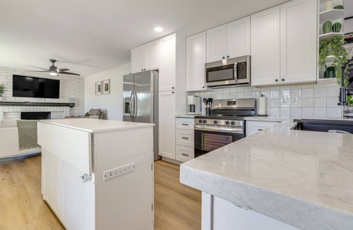 Chandler House | Snowbird Haven w/Hot Tub! 3 Mi to Dtwn Chandler