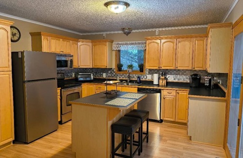 Nisswa House | Spacious 4-bedroom/3 bath Paddle and Play Lake Home in beautiful Nisswa