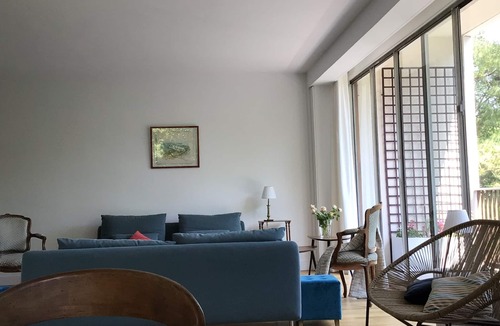 Louveciennes Apartment | Spacious, bright apartment near Paris