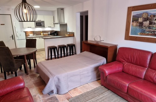 Collioure Apartment | Spacious T2 classified 5*, quartier des peintres, beaches & center on foot, private parking