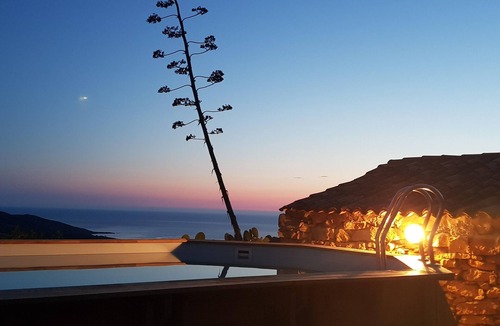 Serra-di-Ferro House | Spacious Villa with Exceptional Sea View
