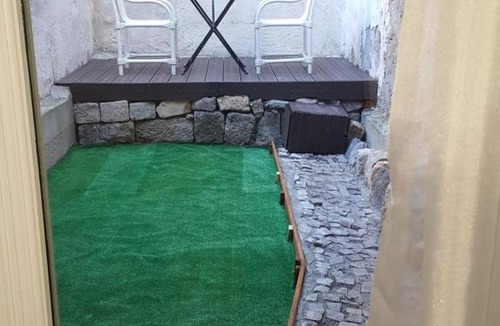 Serignan Apartment | studio centre Sérignan tout confort tout équipé belle terrasse .