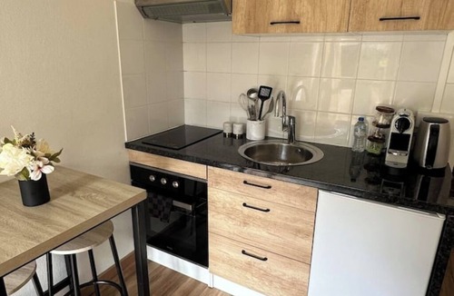Le Chesnay Apartment | | Studio Premium & Cosy | Paris 20 minutes away |