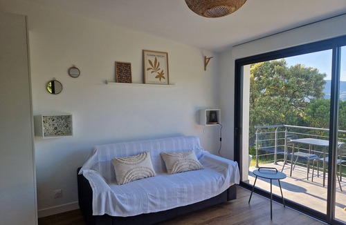 Cuttoli-Corticchiato Apartment | Studio Neuf Climatisé Campagne