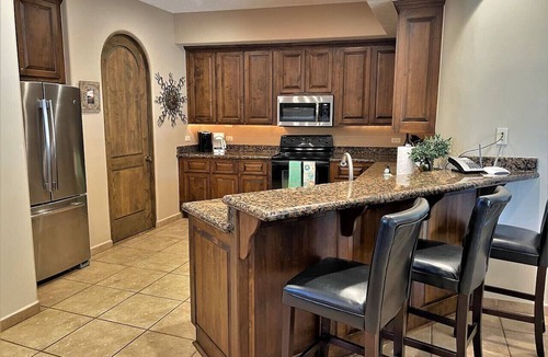 Puerto Penasco Apartment | Stunning 2-Bedroom Condo at Bella Sirena – Ocean Views, Pools, and Beachfront Bliss!
