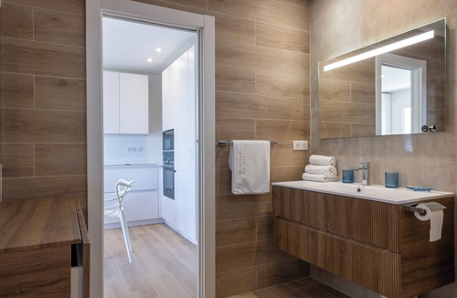 Porticcio House | STUNNING VILLA WITH STUDIO AND PANORAMIC SEA VIEW—ACCOMMODATES 10 TO 12 PEOPLE