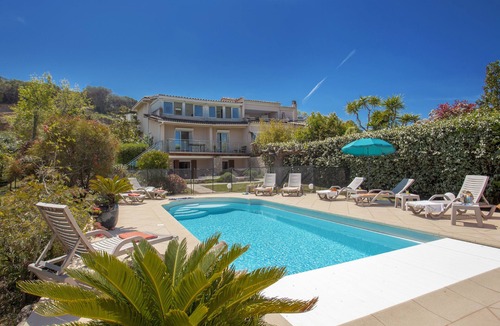 Porticcio Villa | Superb villa with heated pool and private beach access
