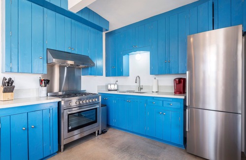 Yucca Valley House | The Flag Ranch - Hot Tub, Fire Pit And Bbq! 2 Bedroom Home