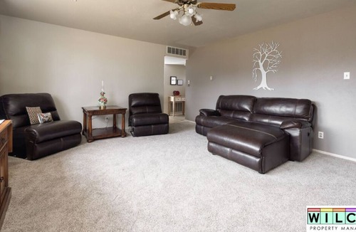 Farmington House | The Jacobs Family Home