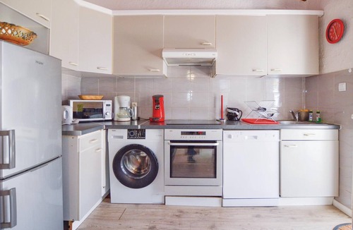 La Marana House | This charming house half is located only 50 m from the fine sandy beach Marana.