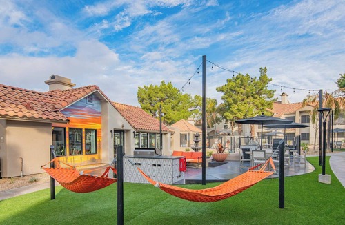 North Scottsdale Apartment | TPC Area | Pool, Gym, Pickleball, W/D, Parking