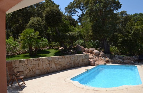 Porto-Vecchio Villa | Villa 500 m from the sea Gulf of Porto Vecchio, heated pool; absolute calm.